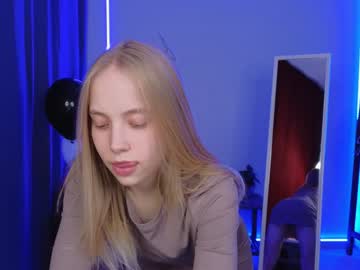 girl
        appr0ved cam image #1403391
