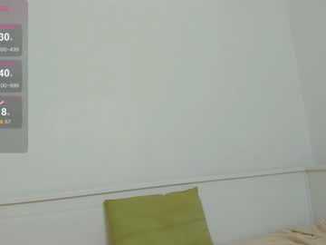 girl
        mary_malis cam image #4105251