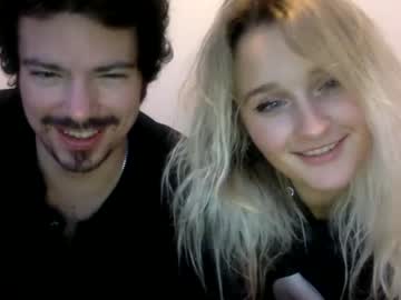 couple
        kittyndaddy757458 cam image #3075057