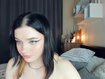 girl
        cute_caprice cam image #6606976