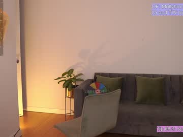 girl
        newmollybrooke cam image #3374106