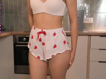 girl
        erleneheap cam image #5671671