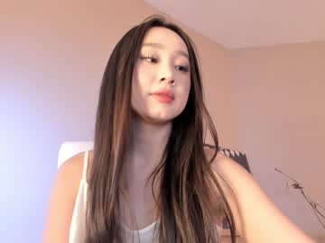 girl
        han_ji cam image #2125530