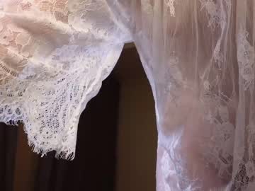 couple
        peachcreamcouple cam image #3795705
