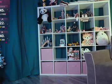girl
        madnessalise cam image #5770467