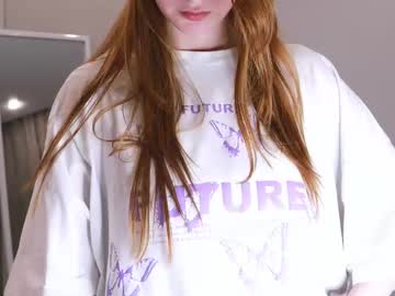 girl
        edahawks cam image #5491420