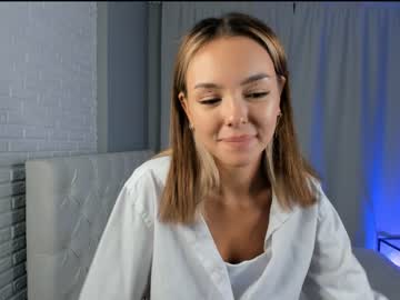 girl
        mila_vita cam image #2394164