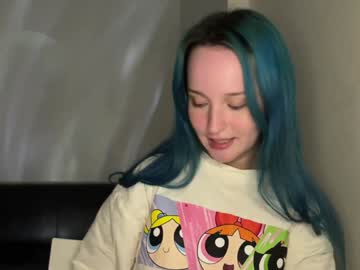 girl
        bubble_b00 cam image #5819094