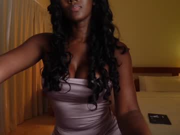 girl
        missksavage cam image #2381255