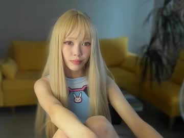 girl
        irene4yours cam image #4799775