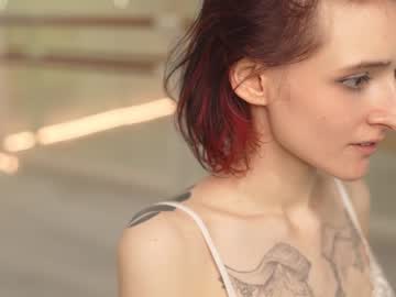girl
        dun__can cam image #3808519