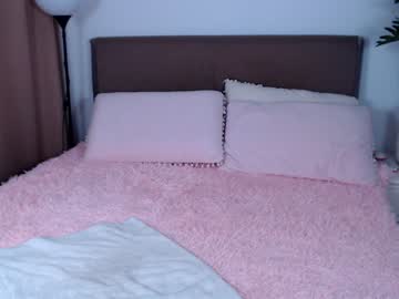 girl
        allforshow93 cam image #1470068