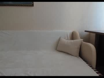 girl
        tixxxy cam image #4541316
