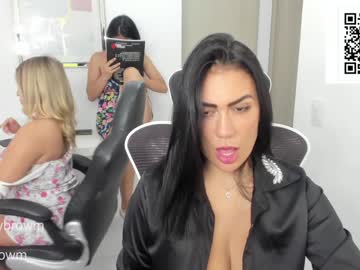 couple
        emillybrowm cam image #5081469