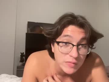 couple Live Cam Girls Love To Strip Naked For Their Viewers with tayloreverlyy