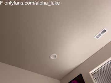 couple
        alpha_luke cam image #3295449