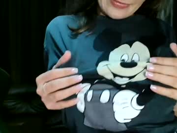 girl
        amy__10 cam image #1864419