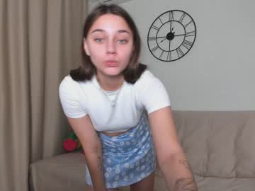 girl
        eleonora_linn cam image #122071