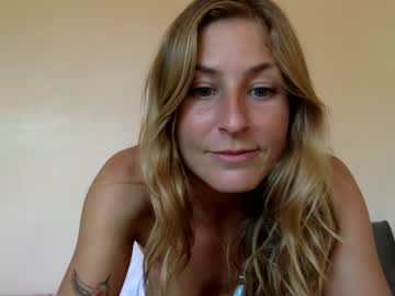 girl
        bellababy888 cam image #3105091