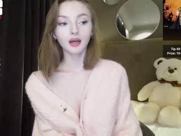girl
        ohmolli cam image #111029