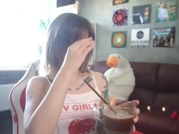 girl
        awondrr cam image #6732395