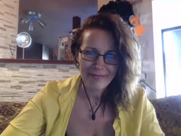 girl
        margaxx cam image #302513