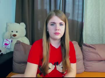girl
        norabigas cam image #1177527