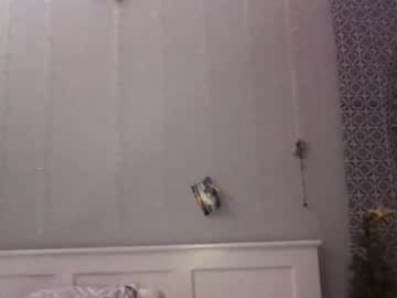 girl
        stelladams cam image #3223907