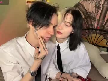 couple
        veryraretwins cam image #5835641