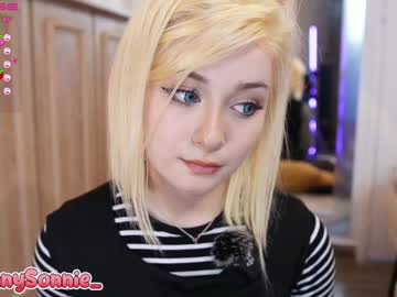 girl
        sunny_sonnie cam image #4813878