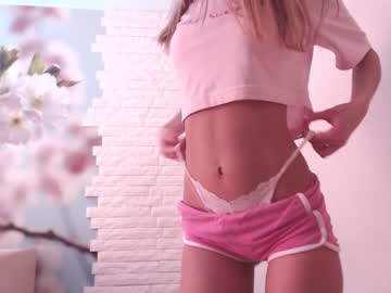 girl
        mazzanti_ cam image #3685392