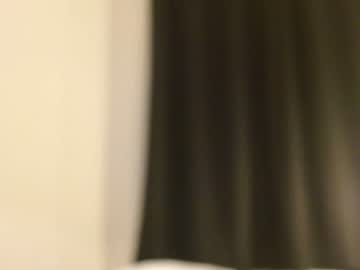 girl
        miafosterx cam image #2959415