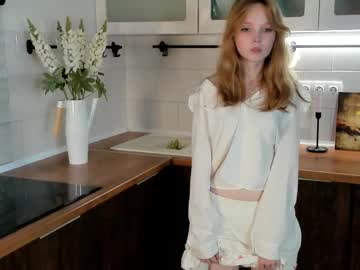 girl
        maudbayles cam image #5337587