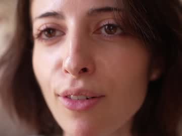 girl
        rosykindred cam image #5138990