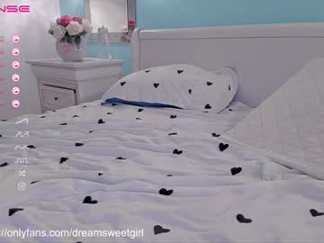girl
        dreamsweetgirl cam image #1268264