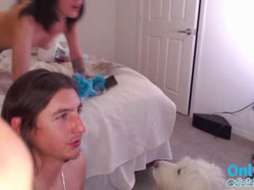 girl
        daisydeville cam image #1443985