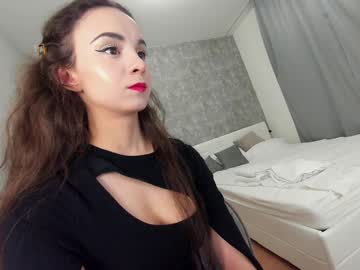 girl
        ehotlovea cam image #6699862