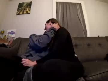 couple
        spillthewine420 cam image #3224282