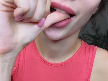 girl
        _sunny_mood cam image #4619330