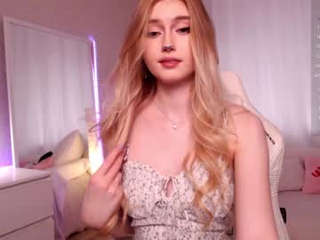 girl
        vonnalein cam image #4438350