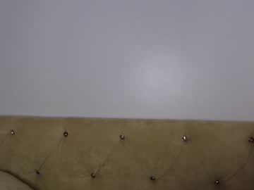 girl
        kiradivine cam image #154772