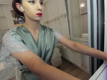 girl
        ehotlovea cam image #464537