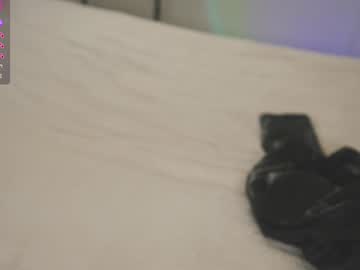 girl
        blondehottiek cam image #4980246