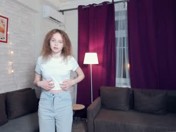 girl
        sky_in_my_eyes cam image #1139672