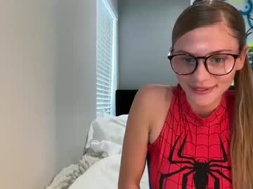 girl
        babykittykat444 cam image #3617071