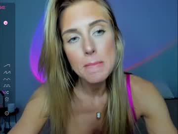 girl
        theselina_kyle cam image #2956782