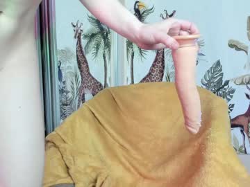 girl
        candy_peach cam image #457668