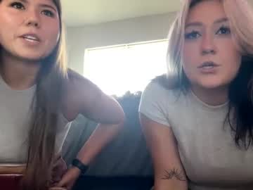 girl
        tatted_and_bratted cam image #4579572