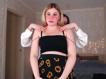 girl
        tendermoon__ cam image #3307515