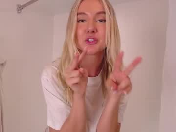 girl
        dreamyylilah cam image #4646995